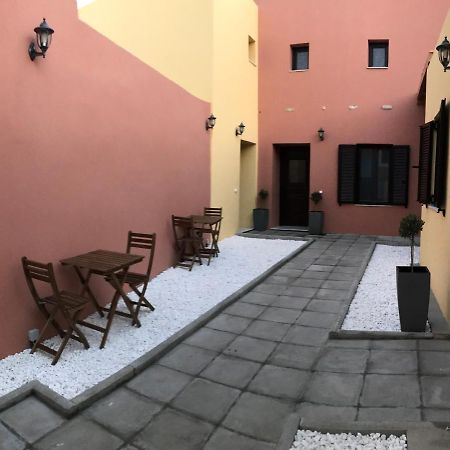 Apartments In The Center Marasia Rhodes City Kültér fotó