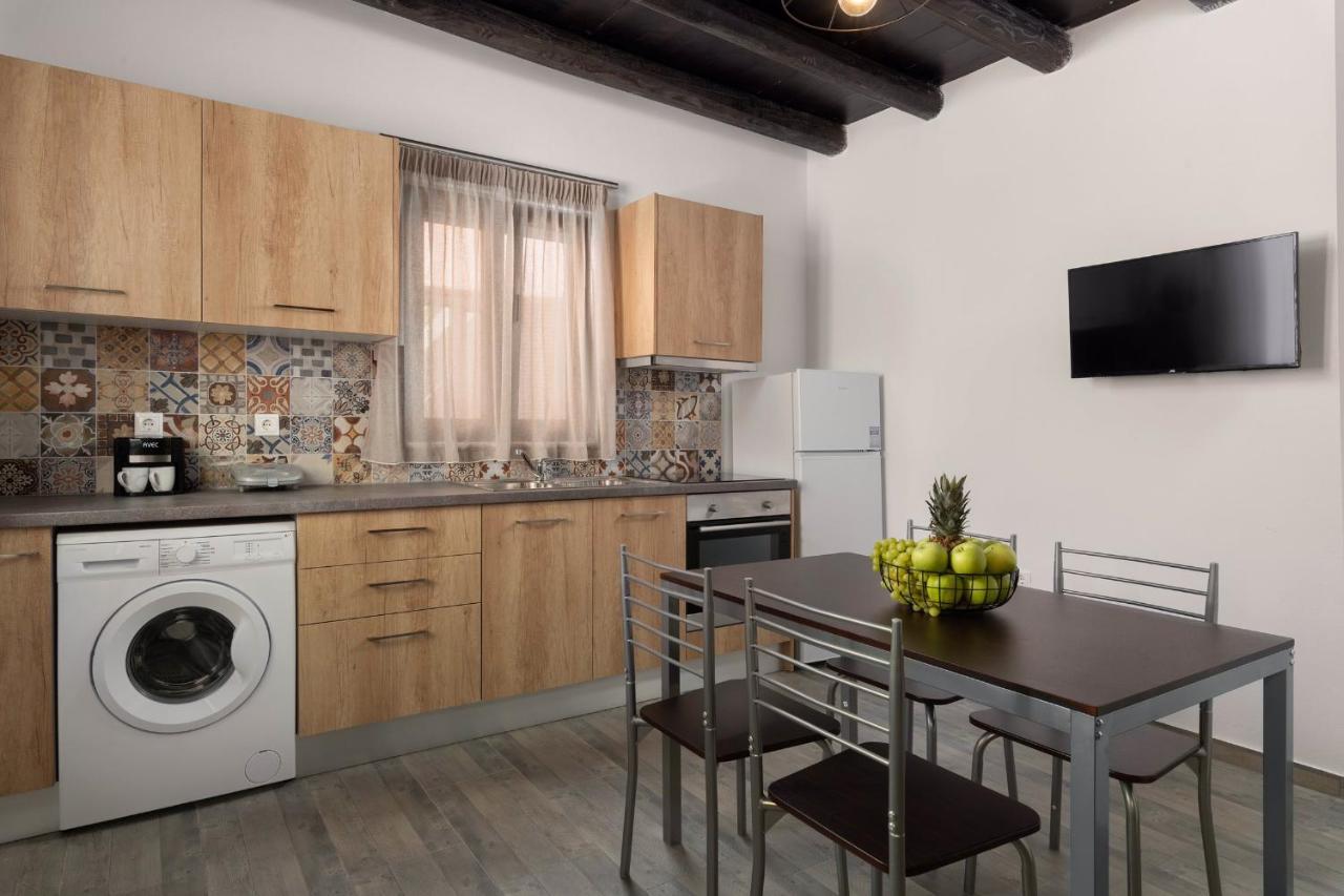 Apartments In The Center Marasia Rhodes City Kültér fotó