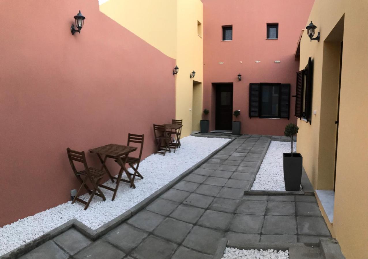 Apartments In The Center Marasia Rhodes City Kültér fotó